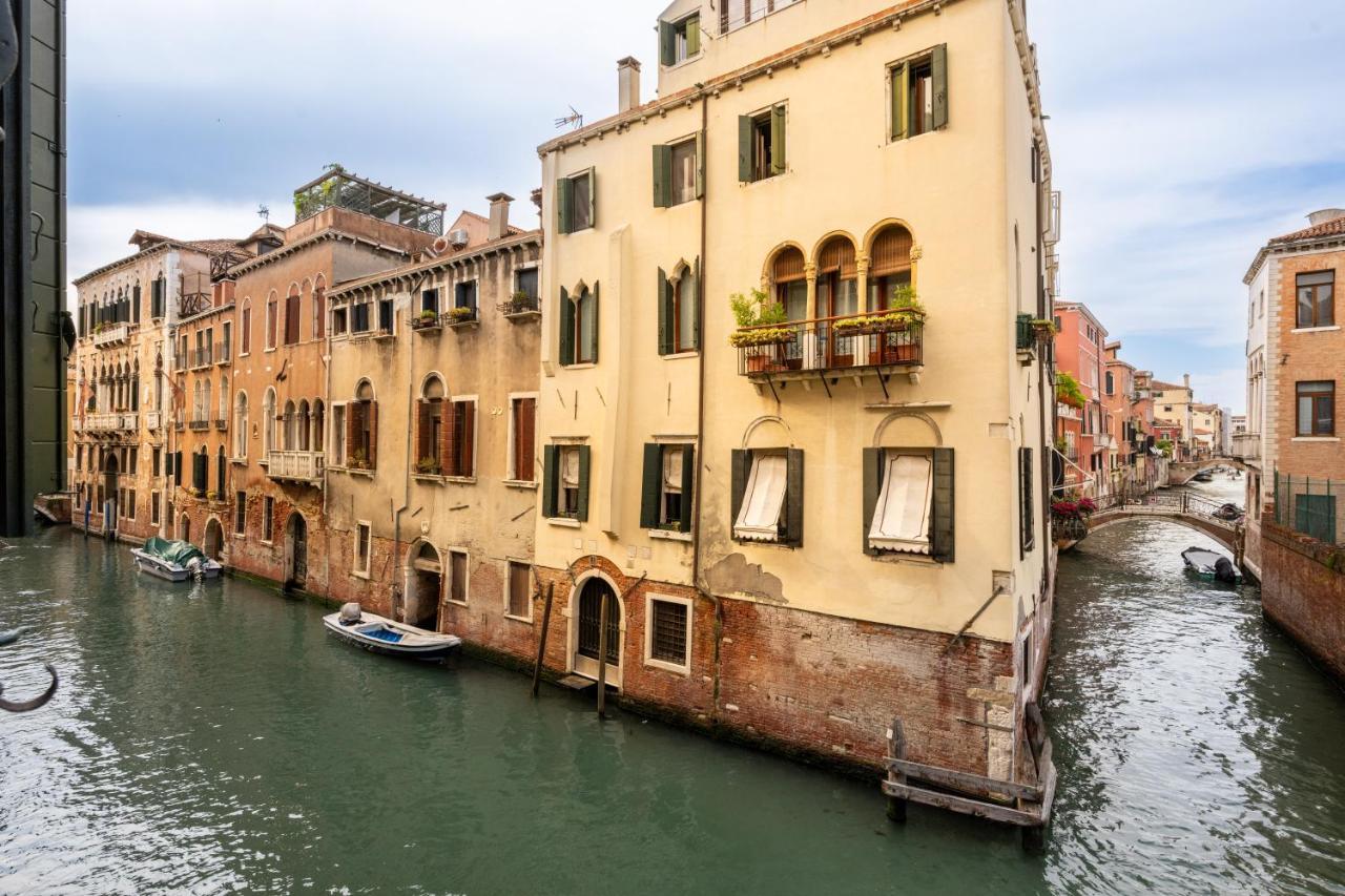Palazzo Borgoloco Apartamento Veneza Exterior foto