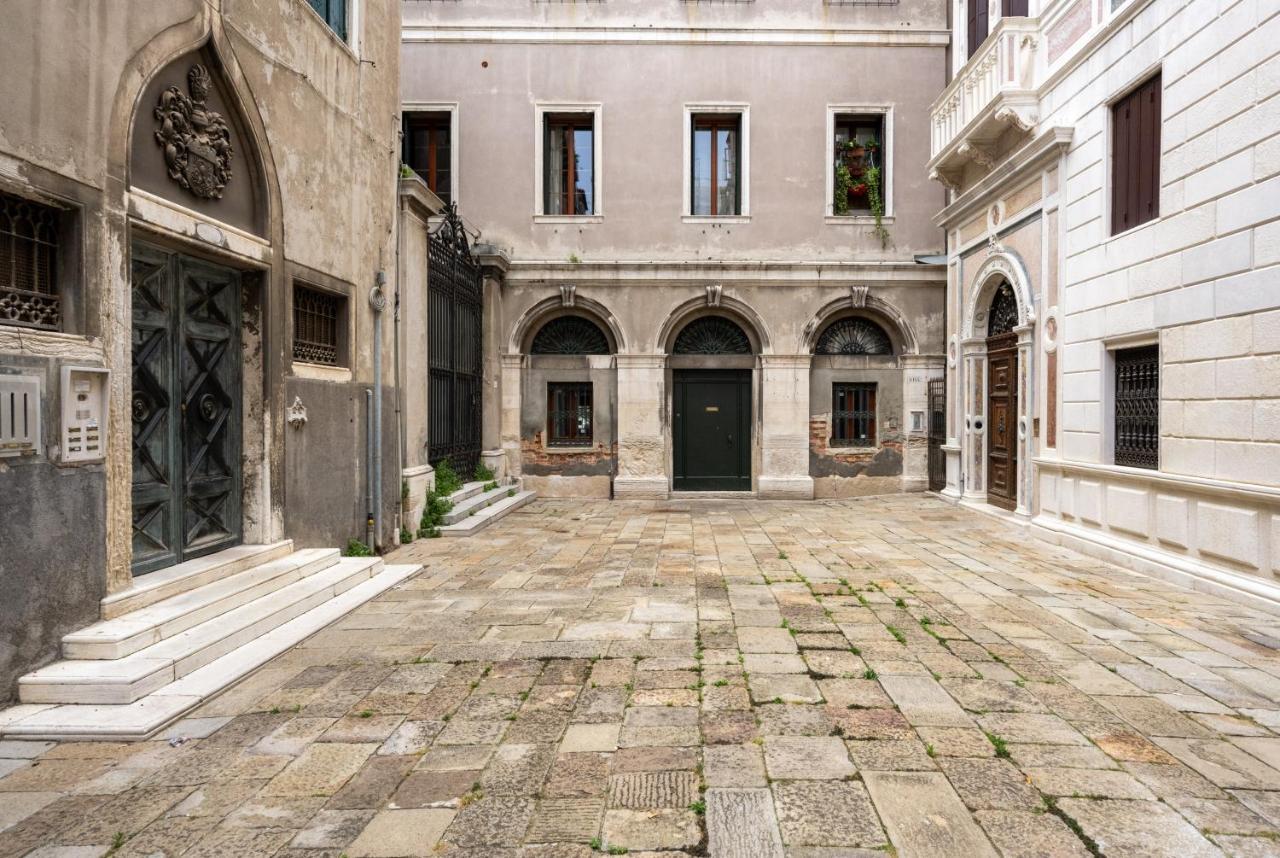 Palazzo Borgoloco Apartamento Veneza Exterior foto